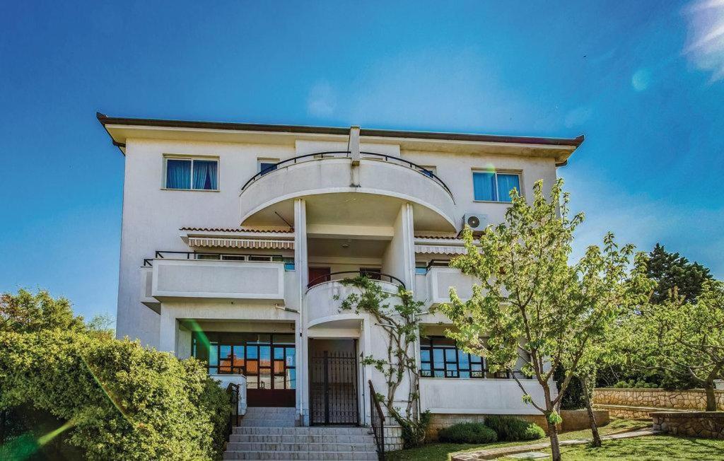 شقة Lux Apartman Leo كوسترينا المظهر الخارجي الصورة